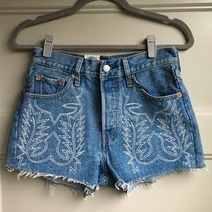LEVI'S PREMIUM 501 HighRise Embroidered Shorts NWT